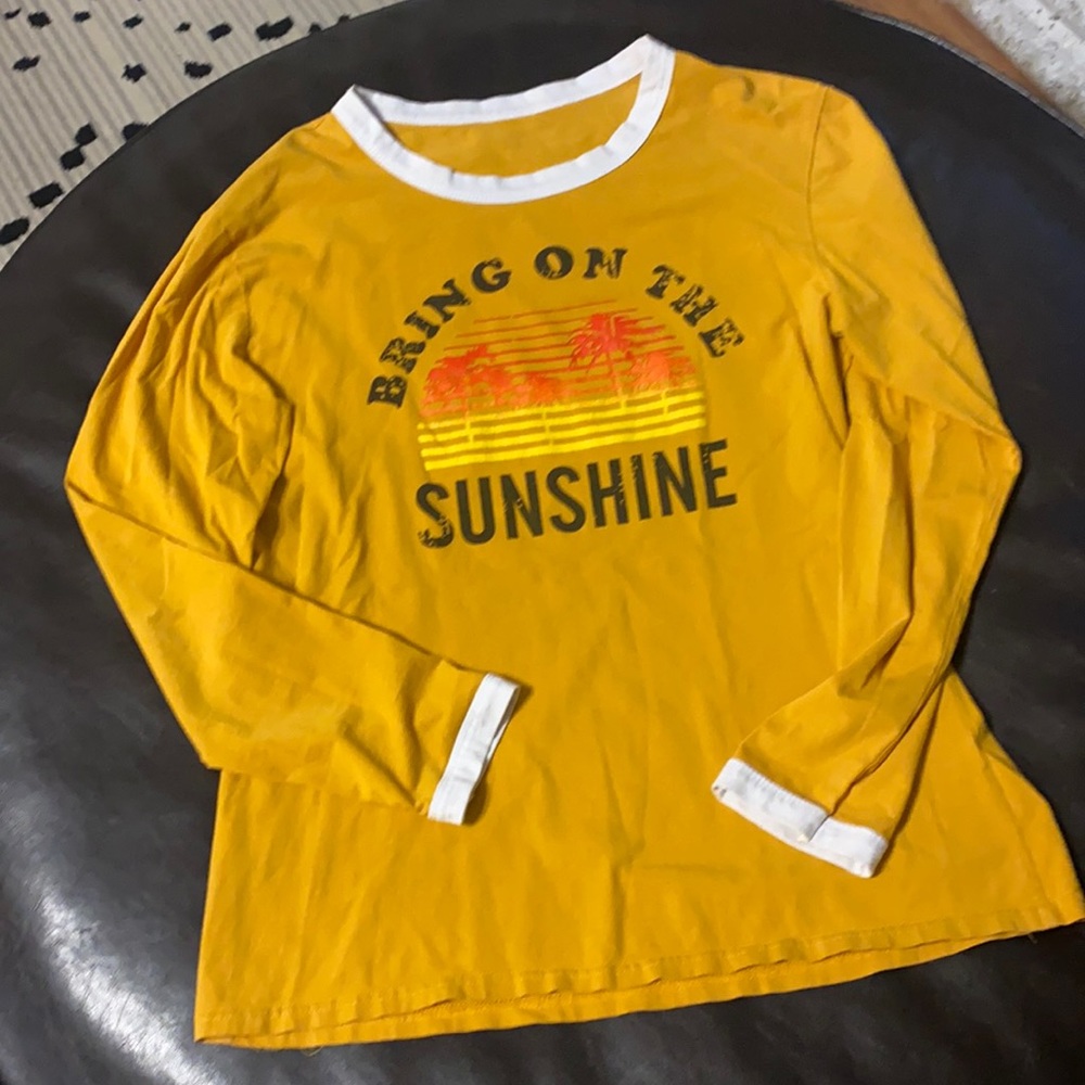 Graphic long sleeve